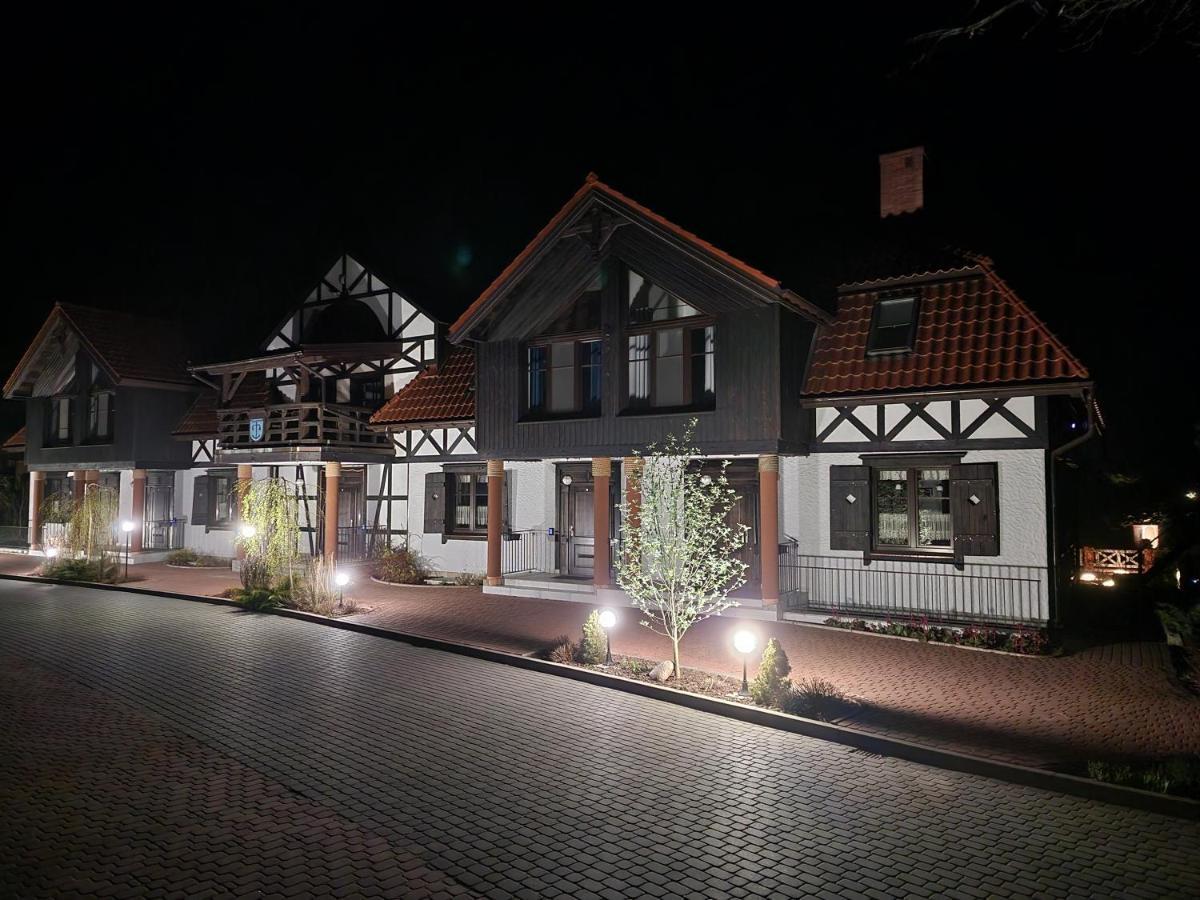 Apartmán Dwor U Papuga Ruciane-Nida Exteriér fotografie
