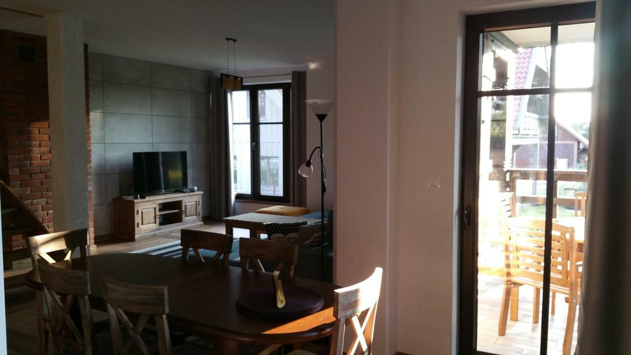 Apartmán Dwor U Papuga Ruciane-Nida Exteriér fotografie