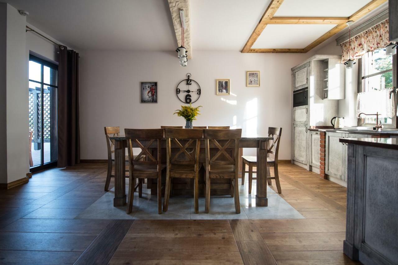 Apartmán Dwor U Papuga Ruciane-Nida Exteriér fotografie