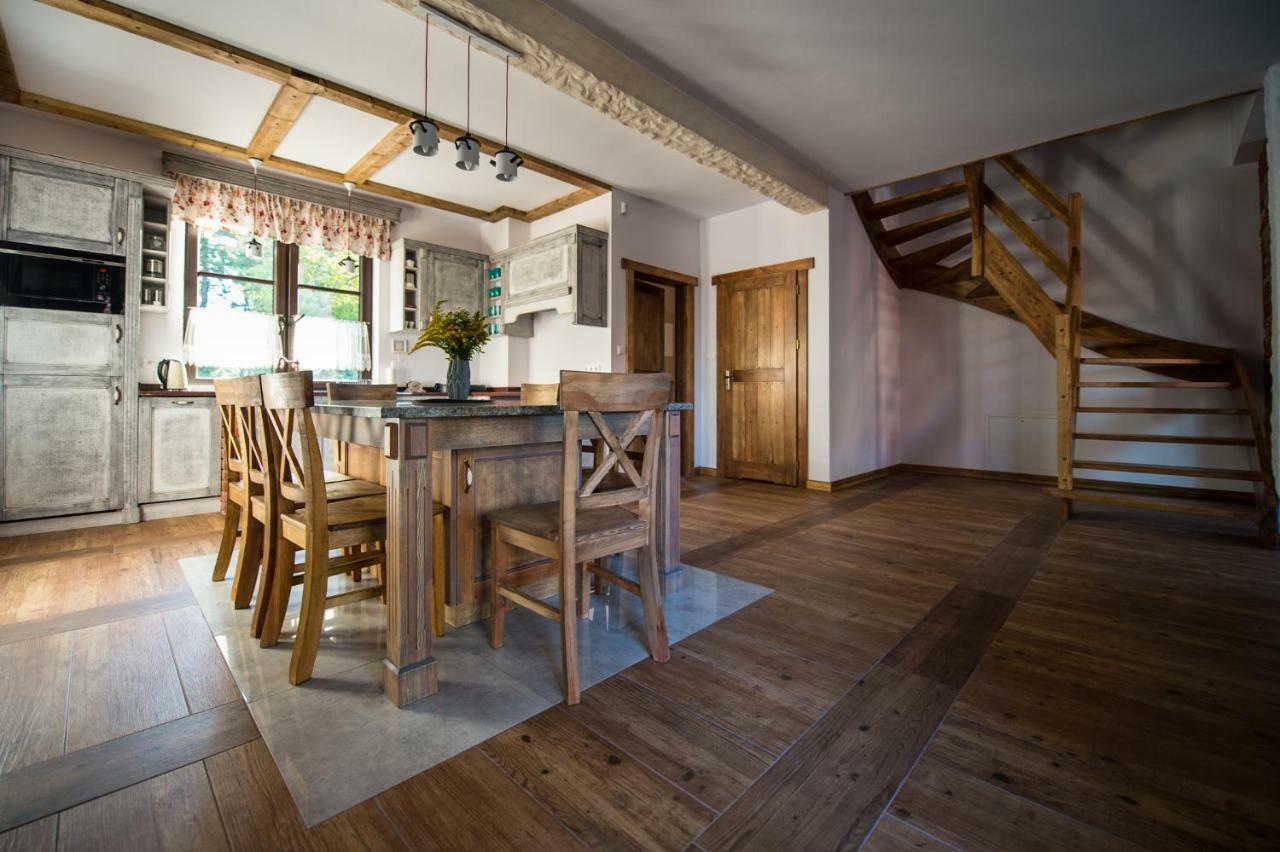 Apartmán Dwor U Papuga Ruciane-Nida Exteriér fotografie
