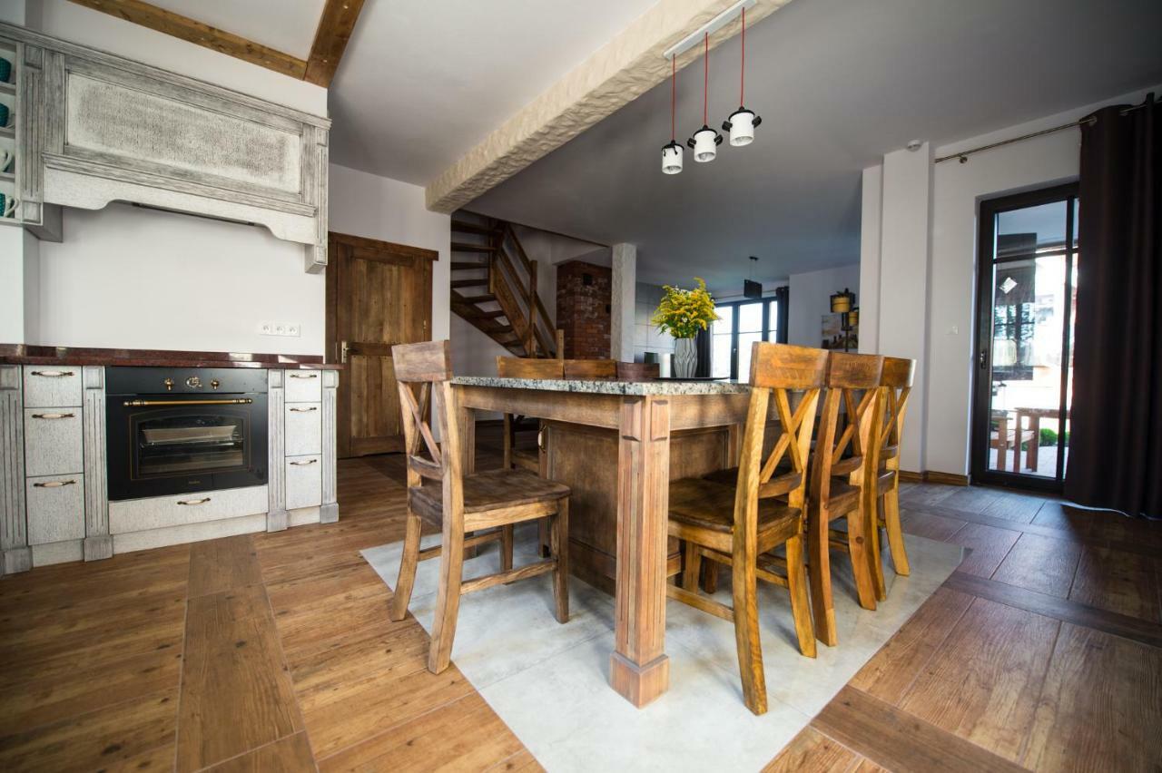 Apartmán Dwor U Papuga Ruciane-Nida Exteriér fotografie