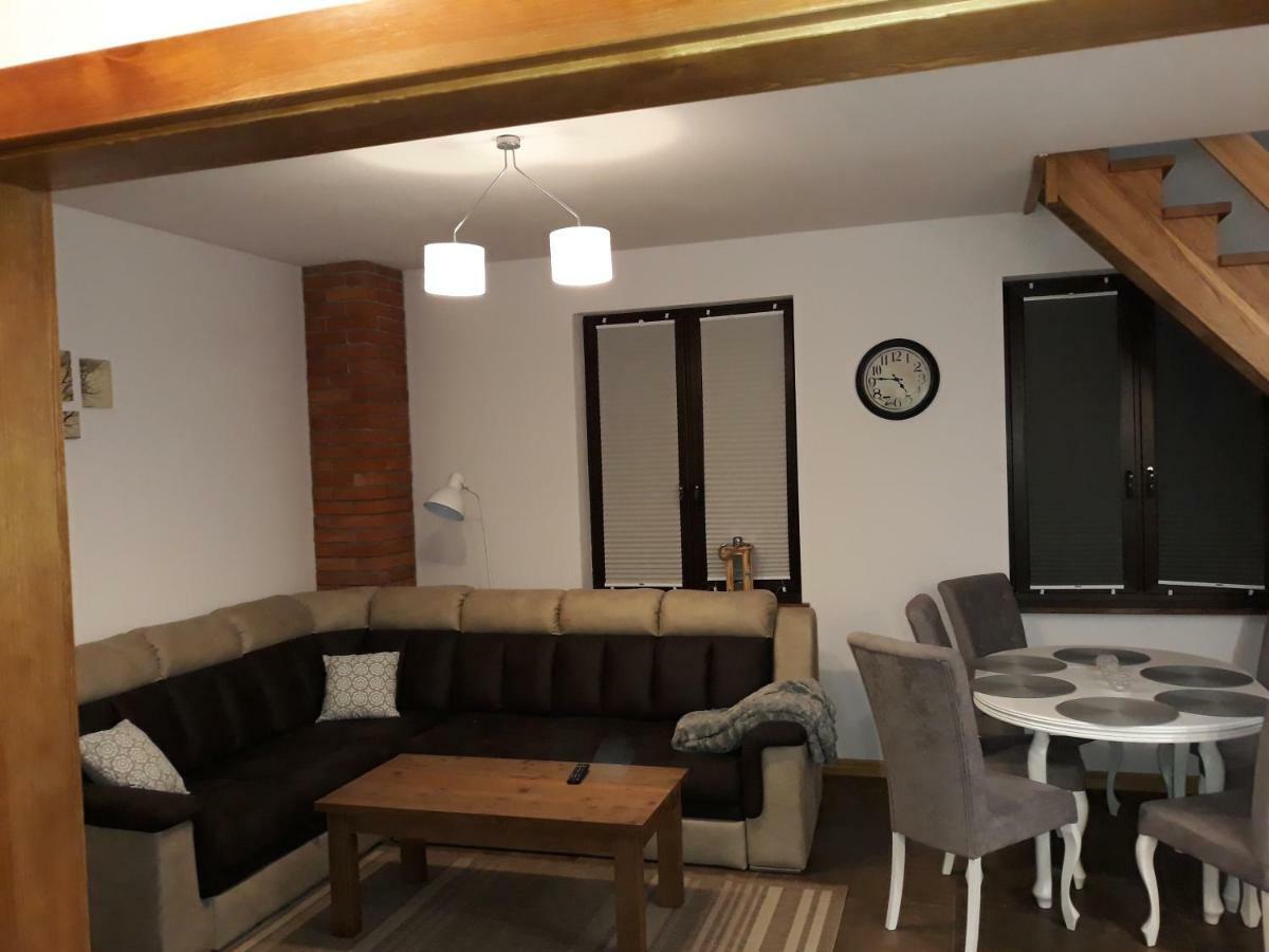 Apartmán Dwor U Papuga Ruciane-Nida Exteriér fotografie