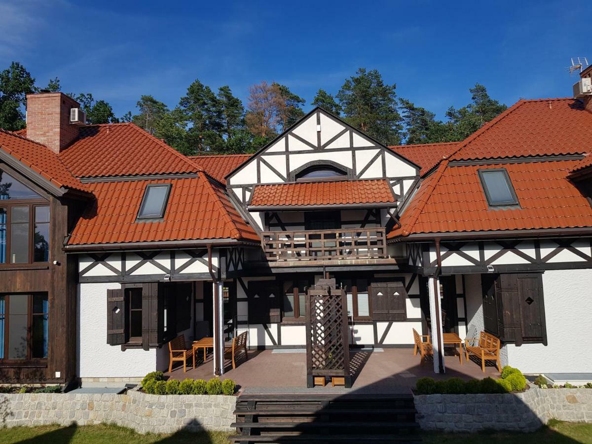 Apartmán Dwor U Papuga Ruciane-Nida Exteriér fotografie